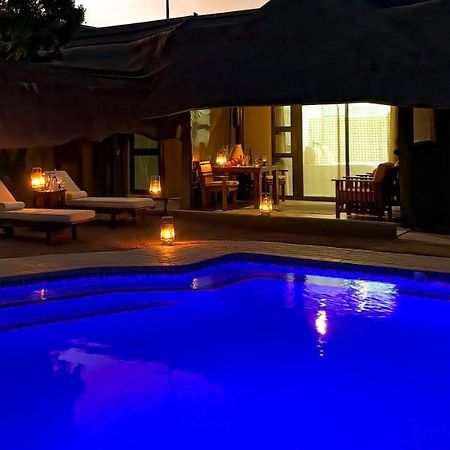 Ikhaya Lamadube Game Lodge Klipdrift エクステリア 写真