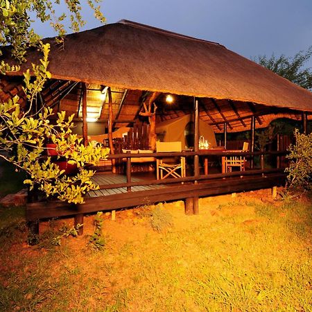 Ikhaya Lamadube Game Lodge Klipdrift エクステリア 写真