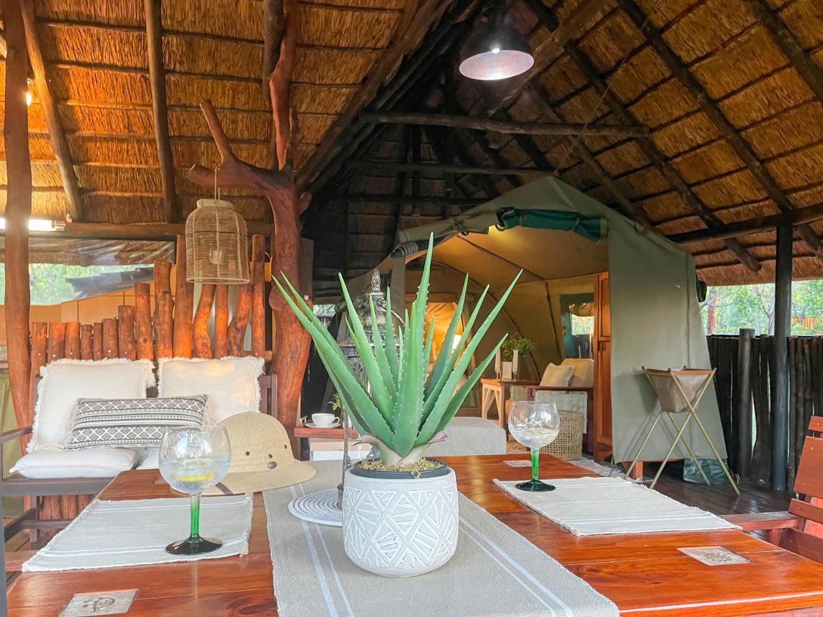 Ikhaya Lamadube Game Lodge Klipdrift エクステリア 写真